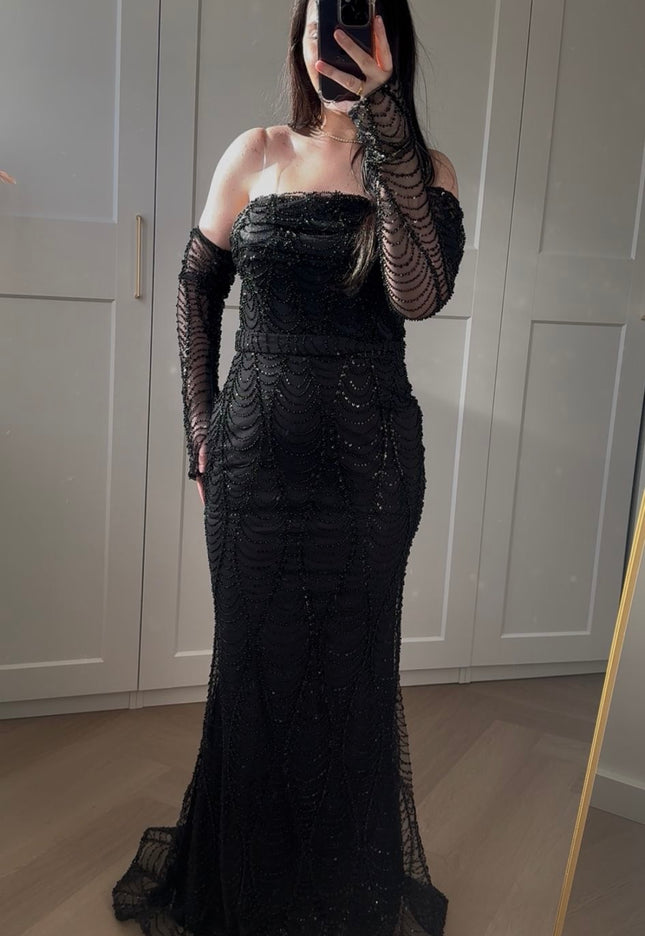 Arya dress