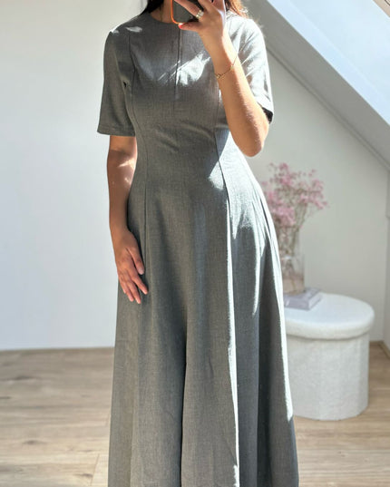 Nila dark grey dress