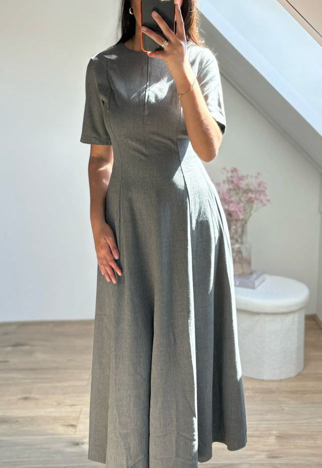 Nila dark grey dress
