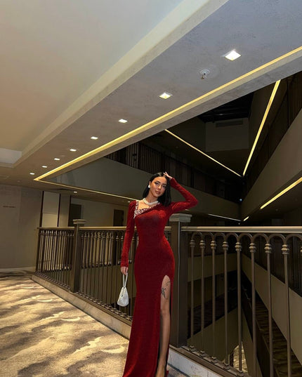 MAXI DRESS MADE OF SUBTLE GLITTER FABRIC WITH PEARLS
