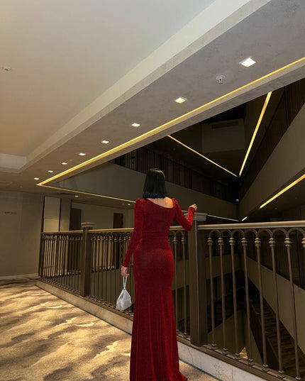 MAXI DRESS MADE OF SUBTLE GLITTER FABRIC WITH PEARLS