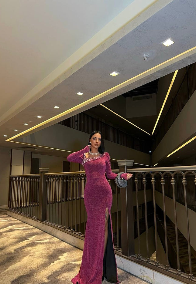 MAXI DRESS MADE OF SUBTLE GLITTER FABRIC WITH PEARLS