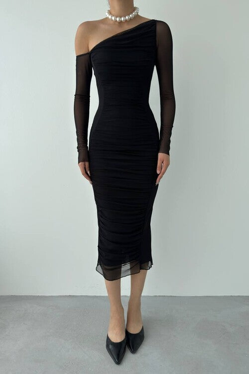 OFF SHOULDER MIDI DRESS WITH TULLE SLEEVES
