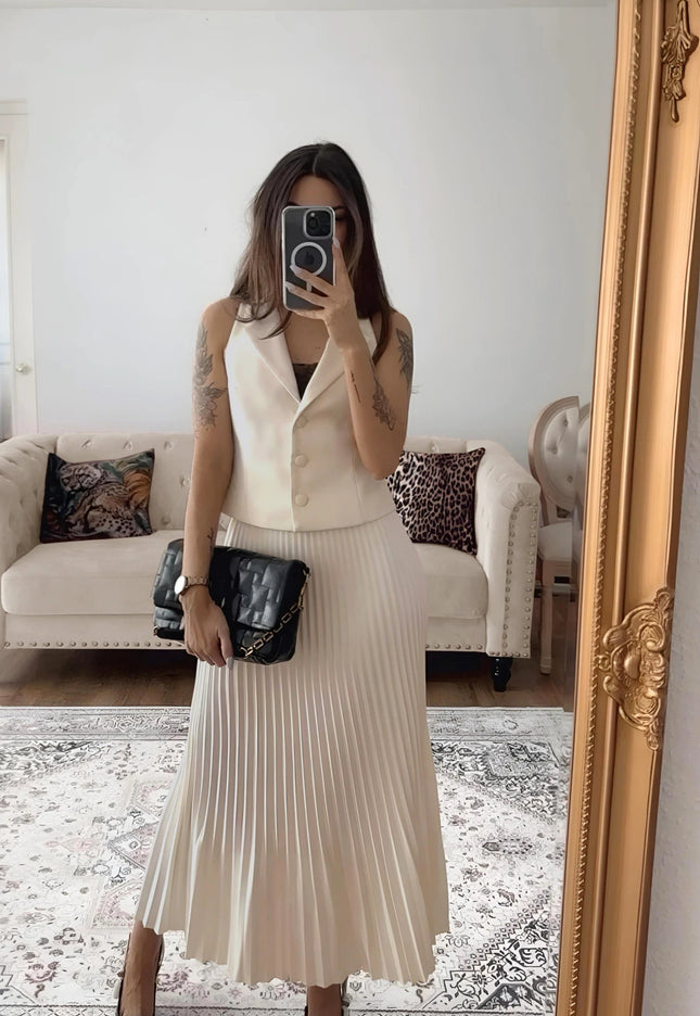 Chique Mouwloos Gilet met Lange Plooirok