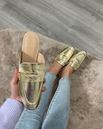 Julie instappers goud