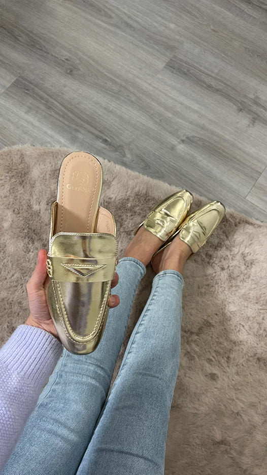 Julie instappers goud