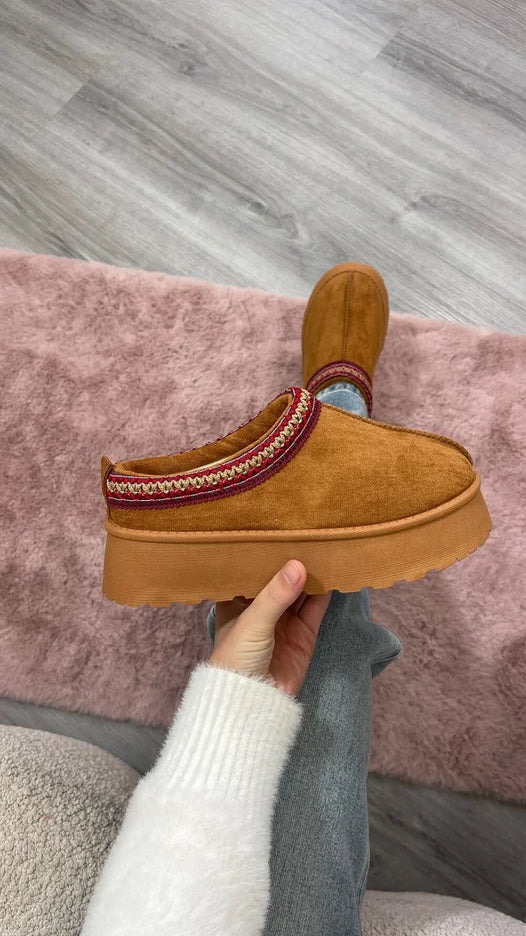 Loua boots camel