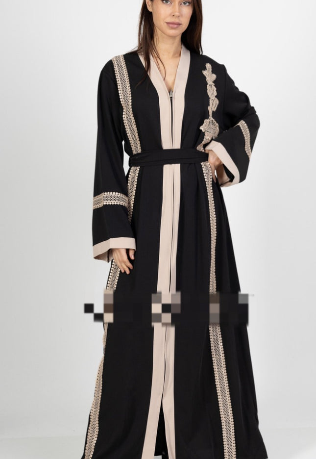 ABAYA EMBROIDERED WITH A FLOWER AND LACE WITH ZIPPER